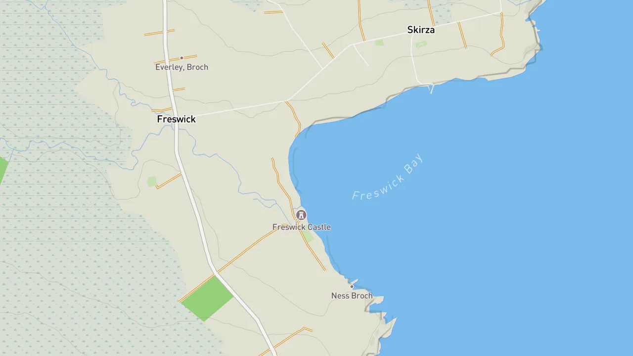 Map showing Freswick Bay